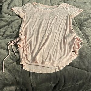 pink t-shirt